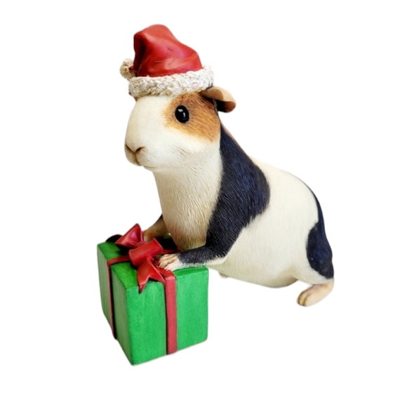 Country Artists Christmas Guinea Pig with Gift, Hand Crafted & Painted - Picture 10 of 14